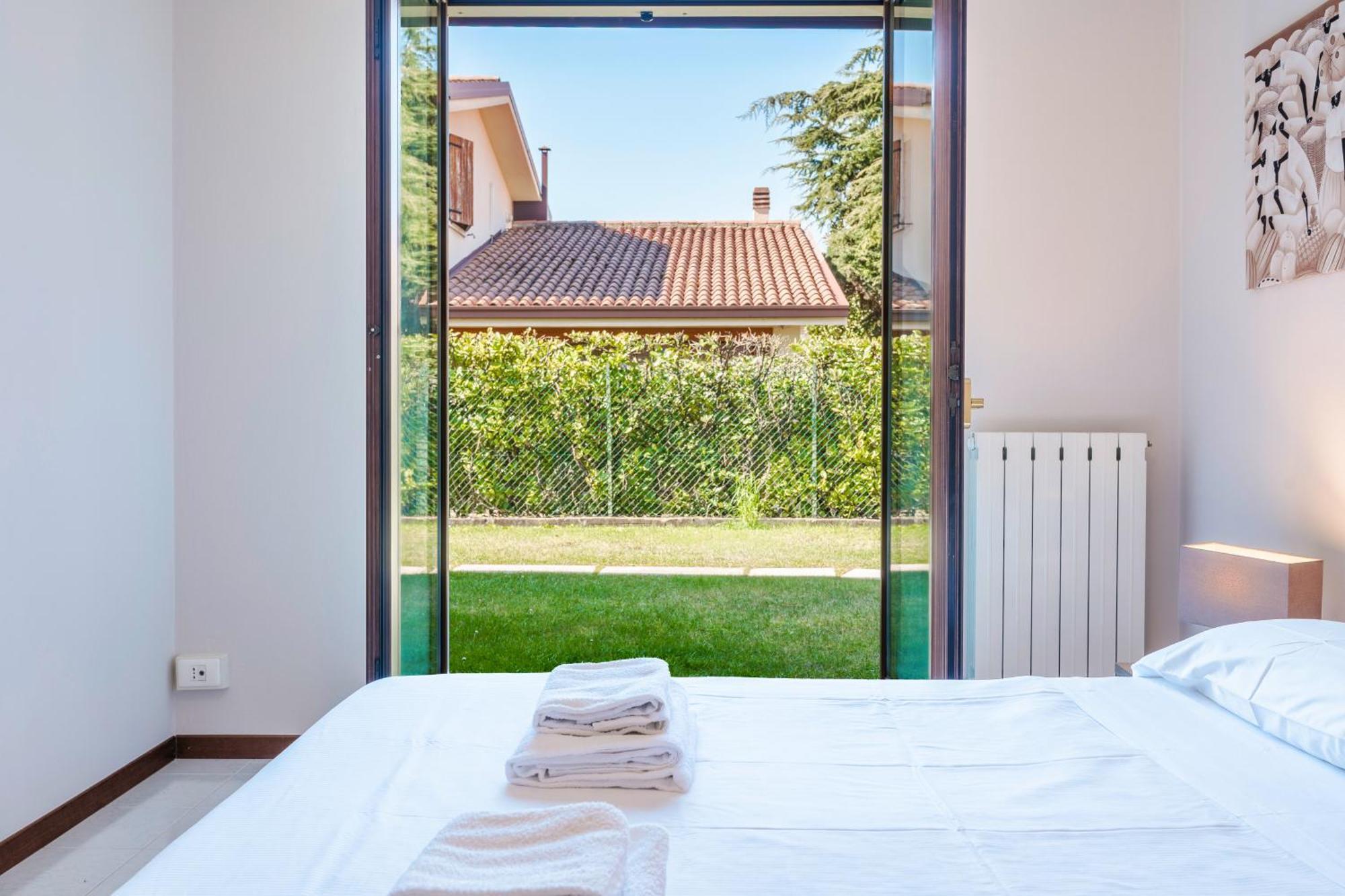 Apartments Blitz - Regarda Travel Lazise Extérieur photo