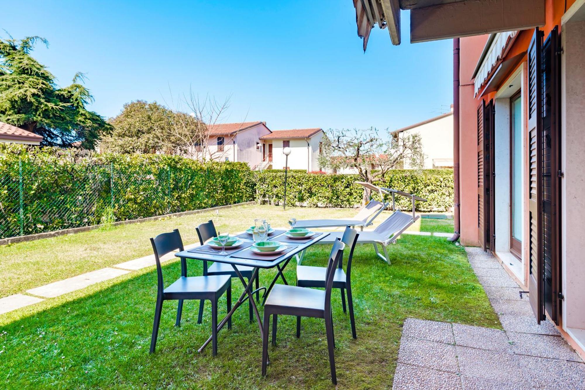 Apartments Blitz - Regarda Travel Lazise Extérieur photo